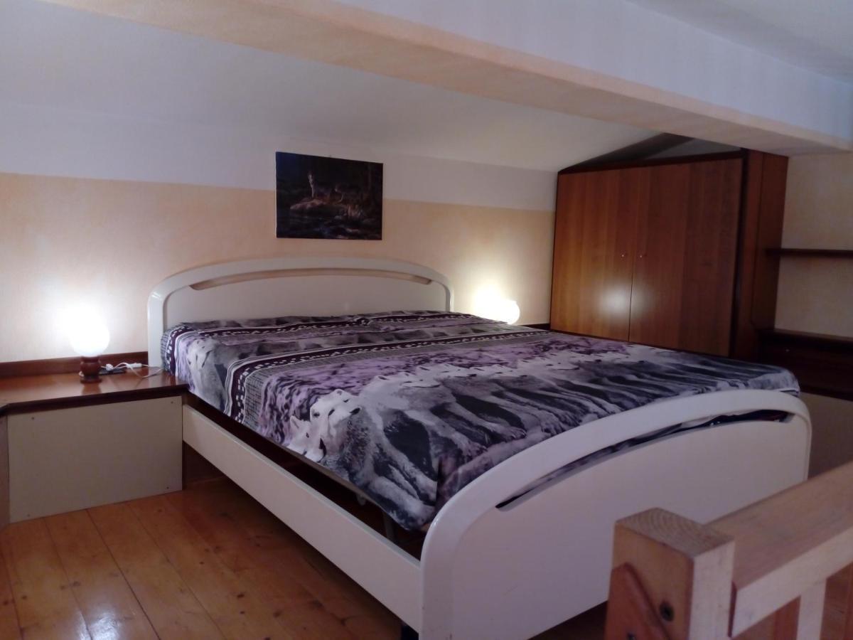 B&B Il Rifugio Del Lupo - E6721 Paringianu 외부 사진